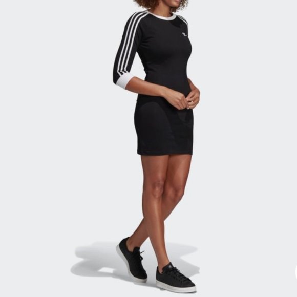 Adidas Fitted 3 Striped T Shirt Dress. XS - Picture 4 of 6